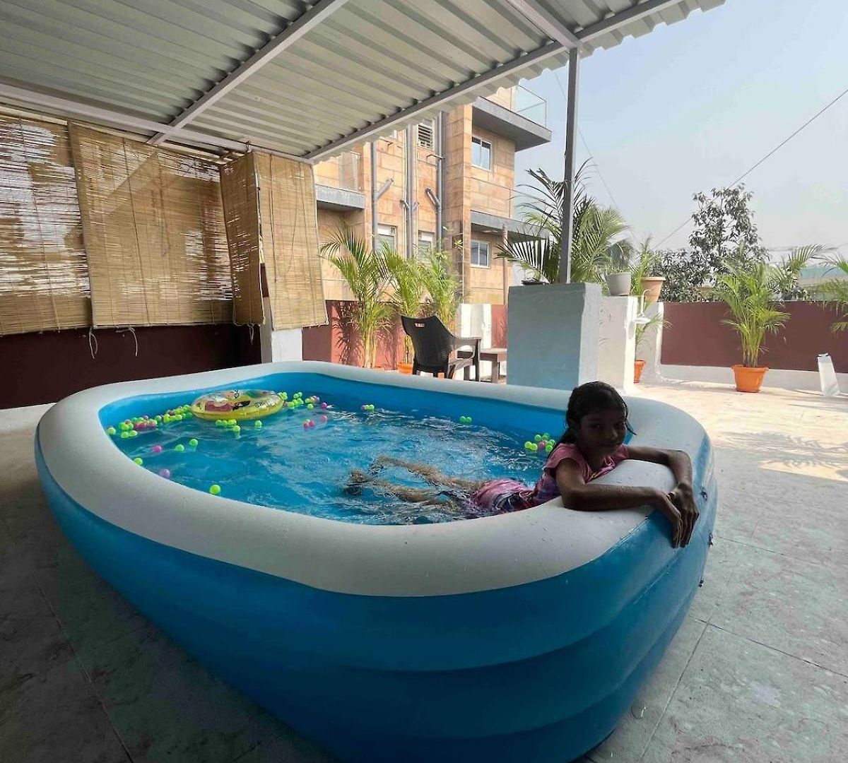 Hidden Gem With Pvt Terrace Bandra Apartment *