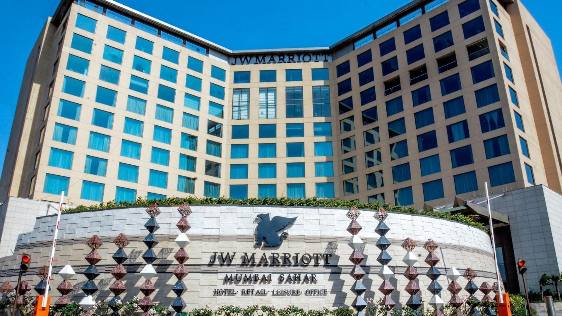 Jw Marriott Sahar Airport 5*