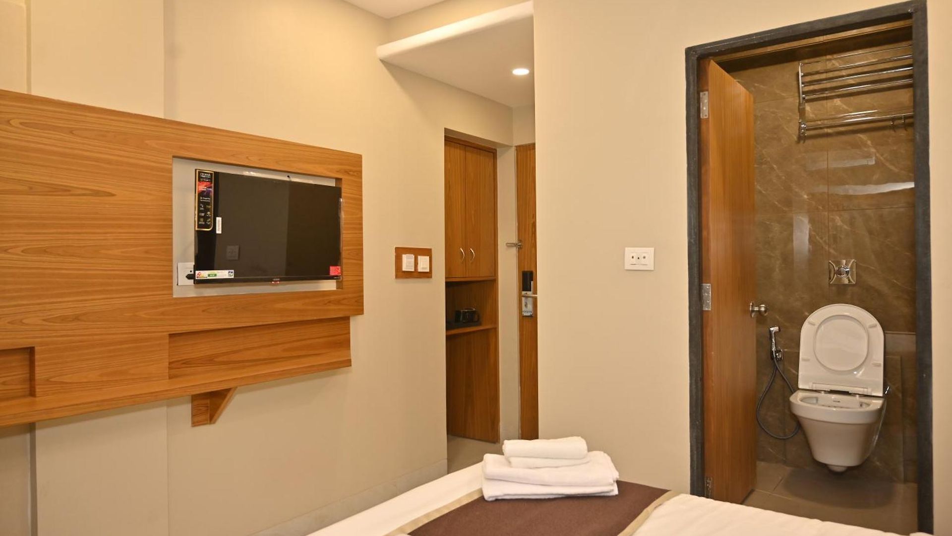 Galaxy Bkc