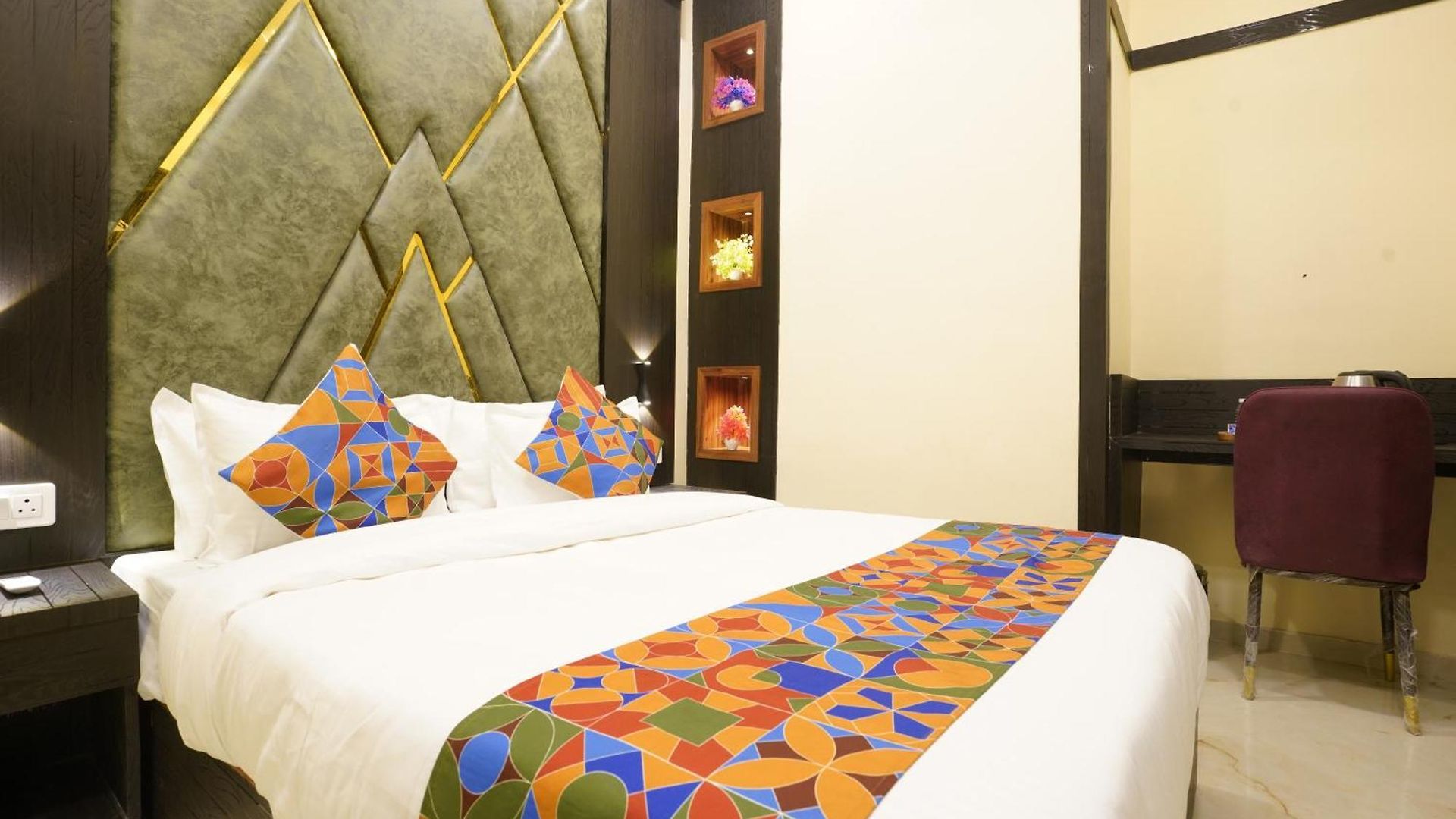 Sky Suite-sahar Cargo And Intl Airport Hotel