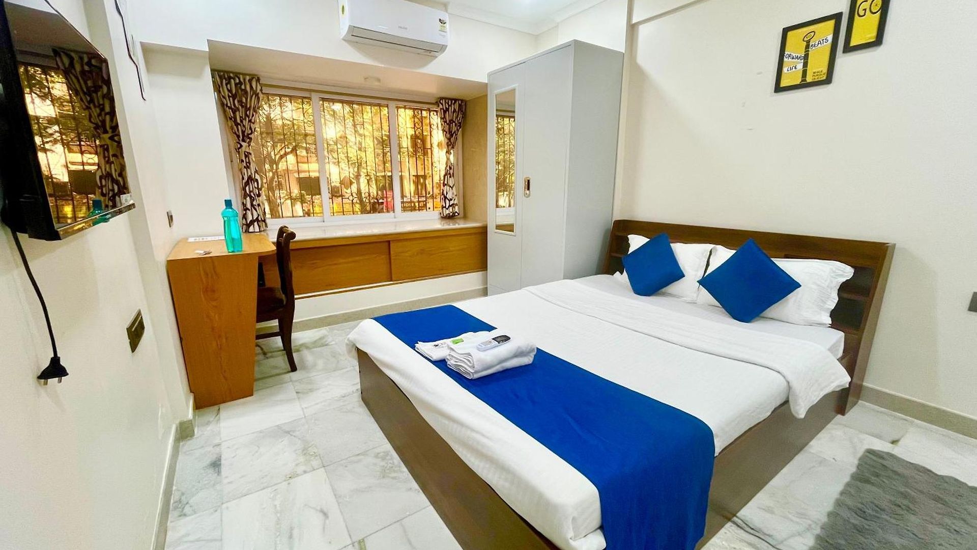 Guest house Urbannest Service Powai