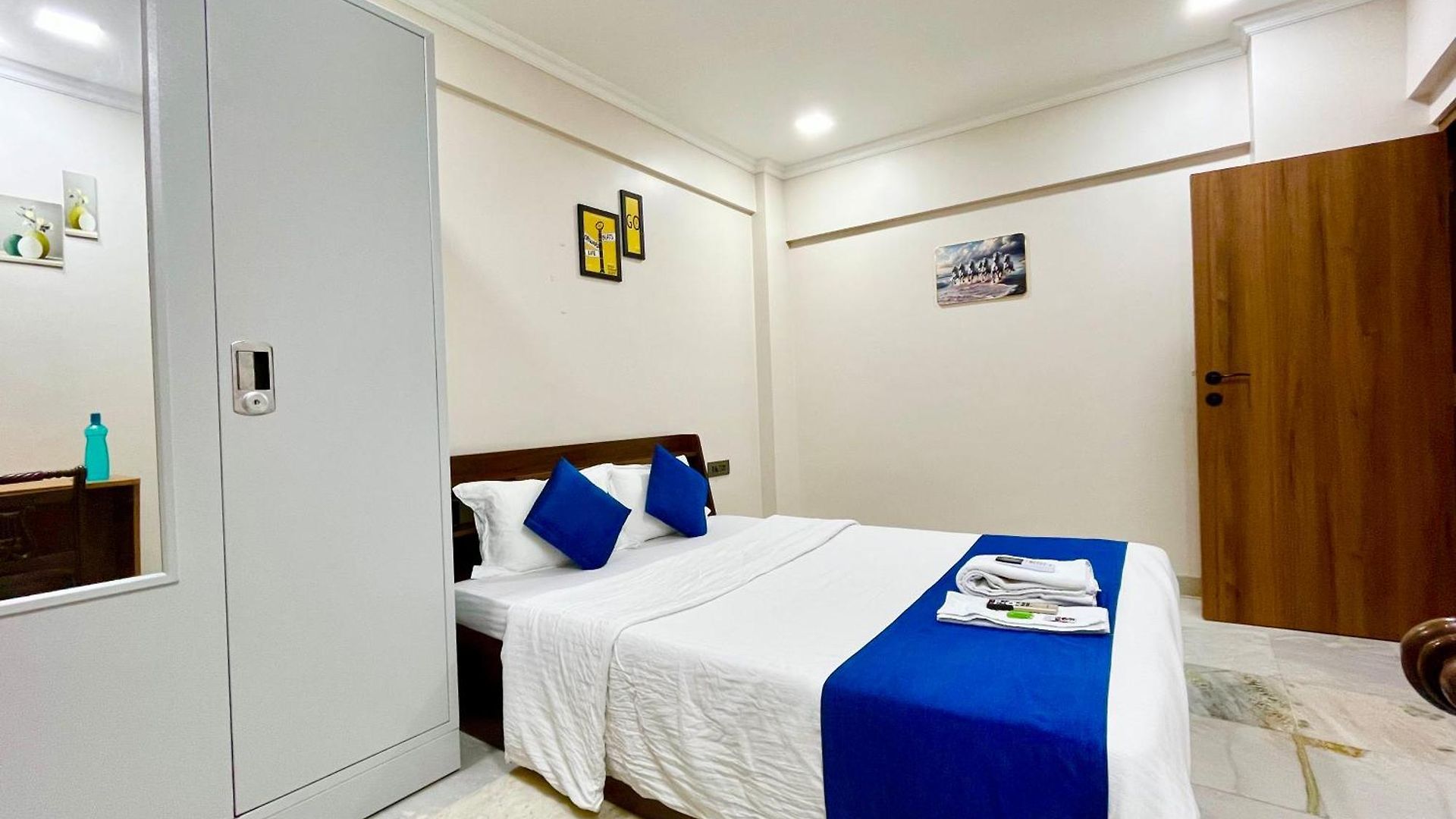 Guest house Urbannest Service Powai 3*