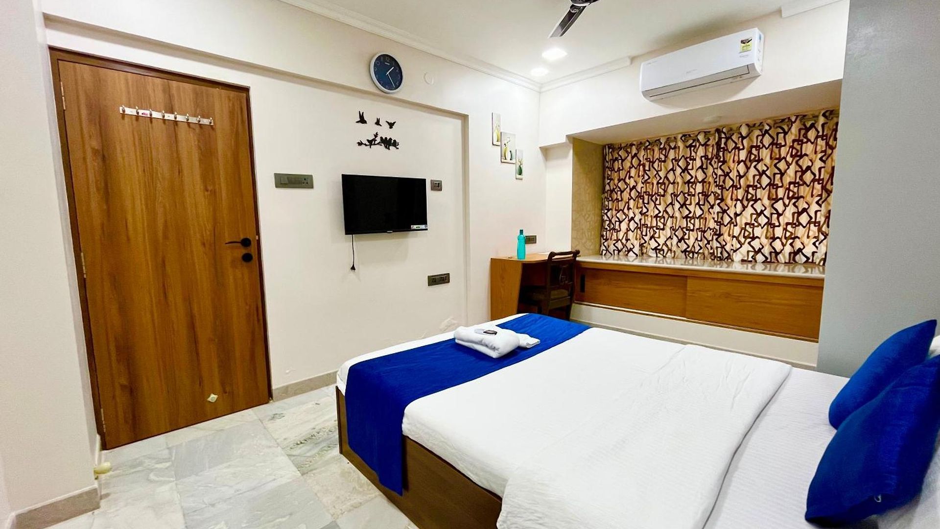 Urbannest Service Powai 3*