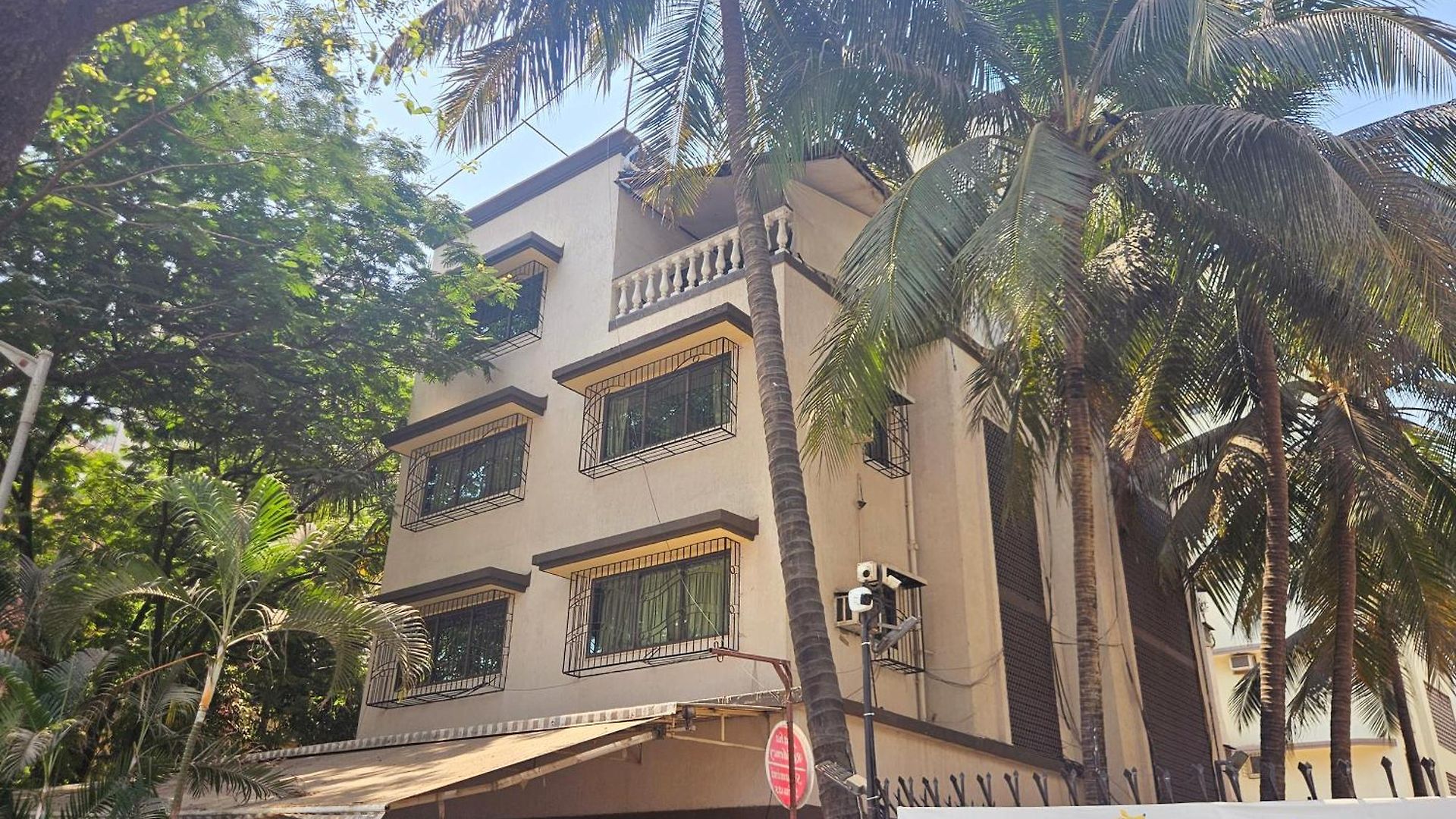 Hotel Astha Residency