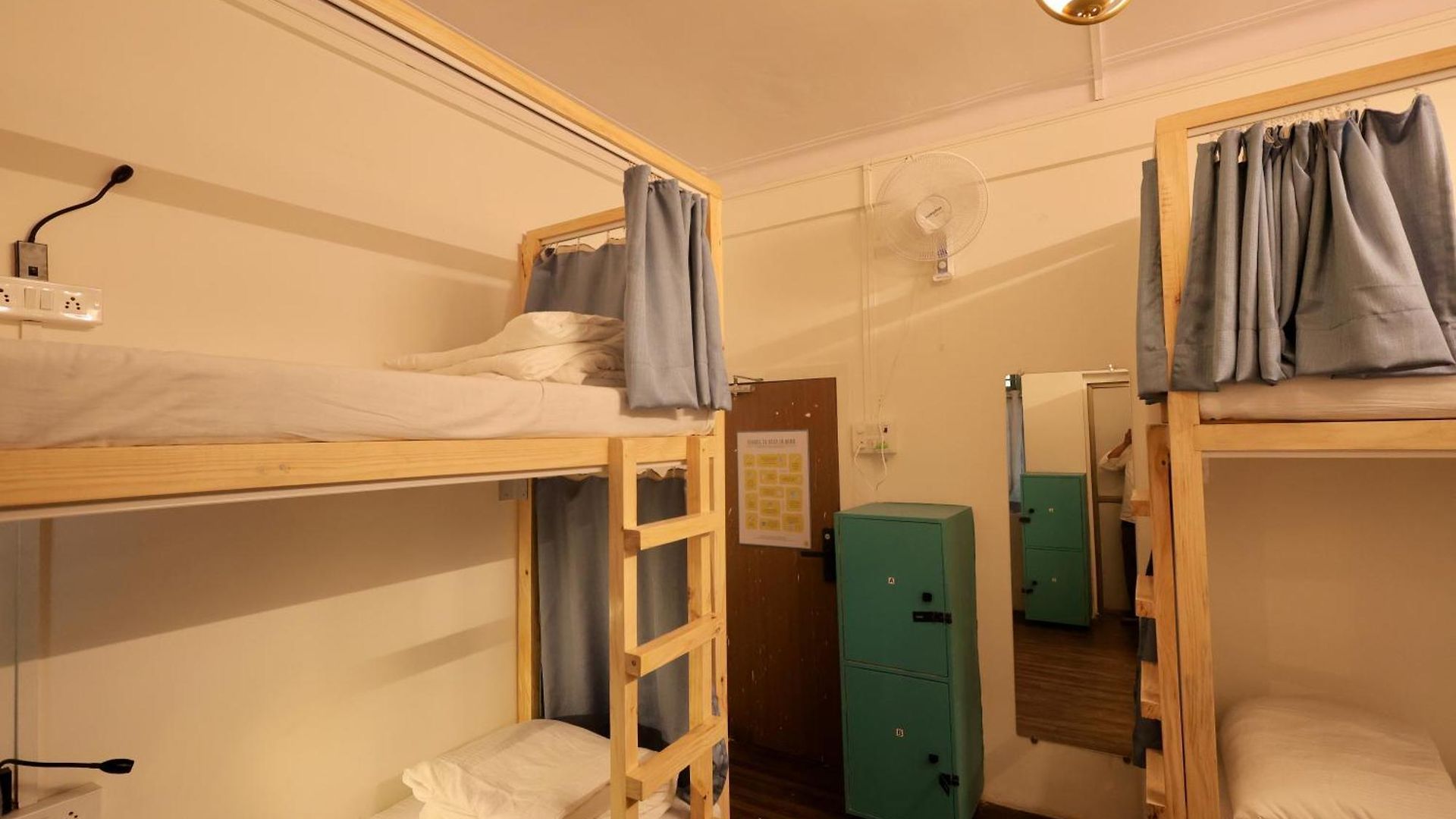 Locomo Mini - 9 Mins From Airport Mumbai