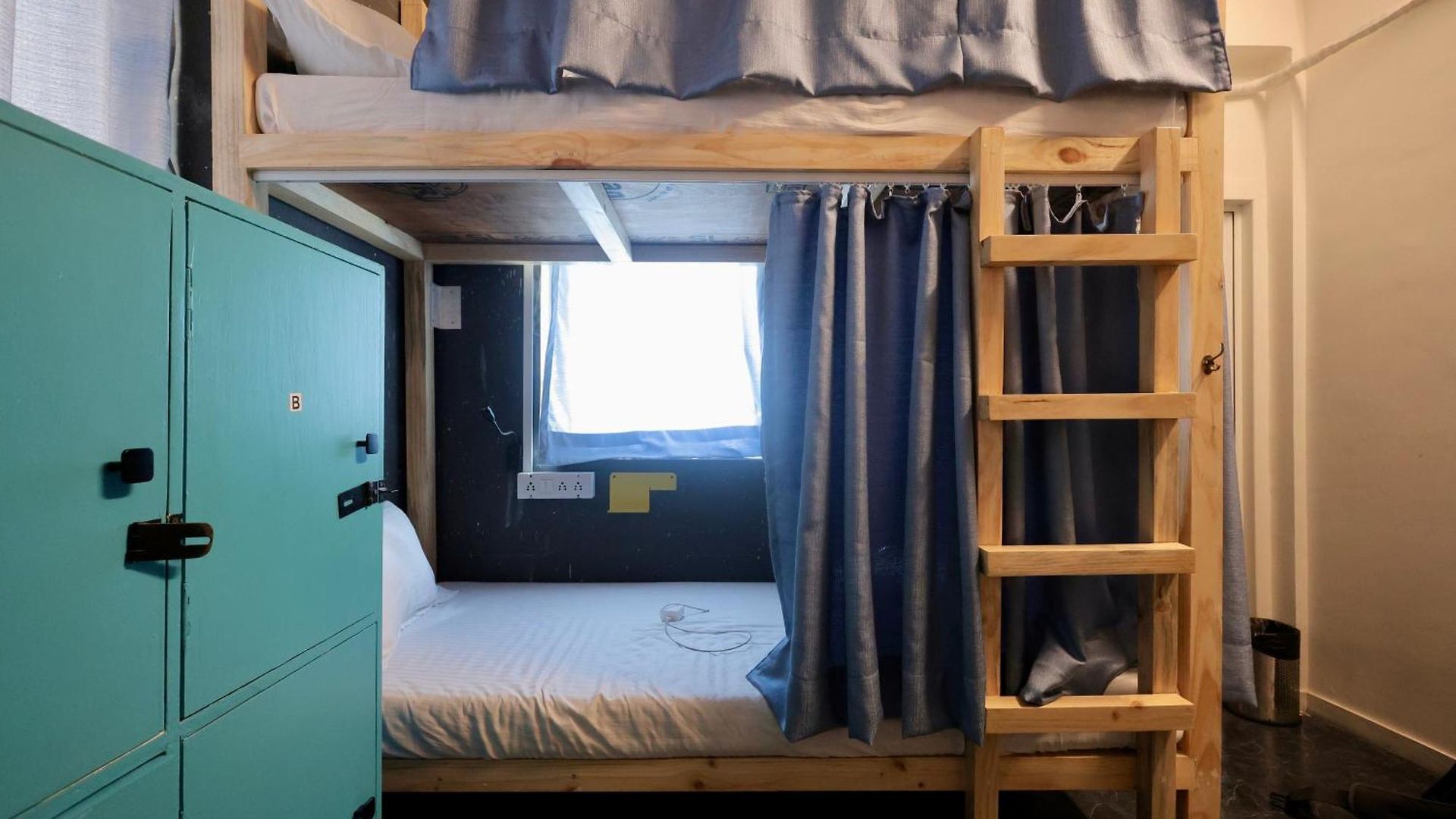 Hostel Locomo Mini - 9 Mins From Airport