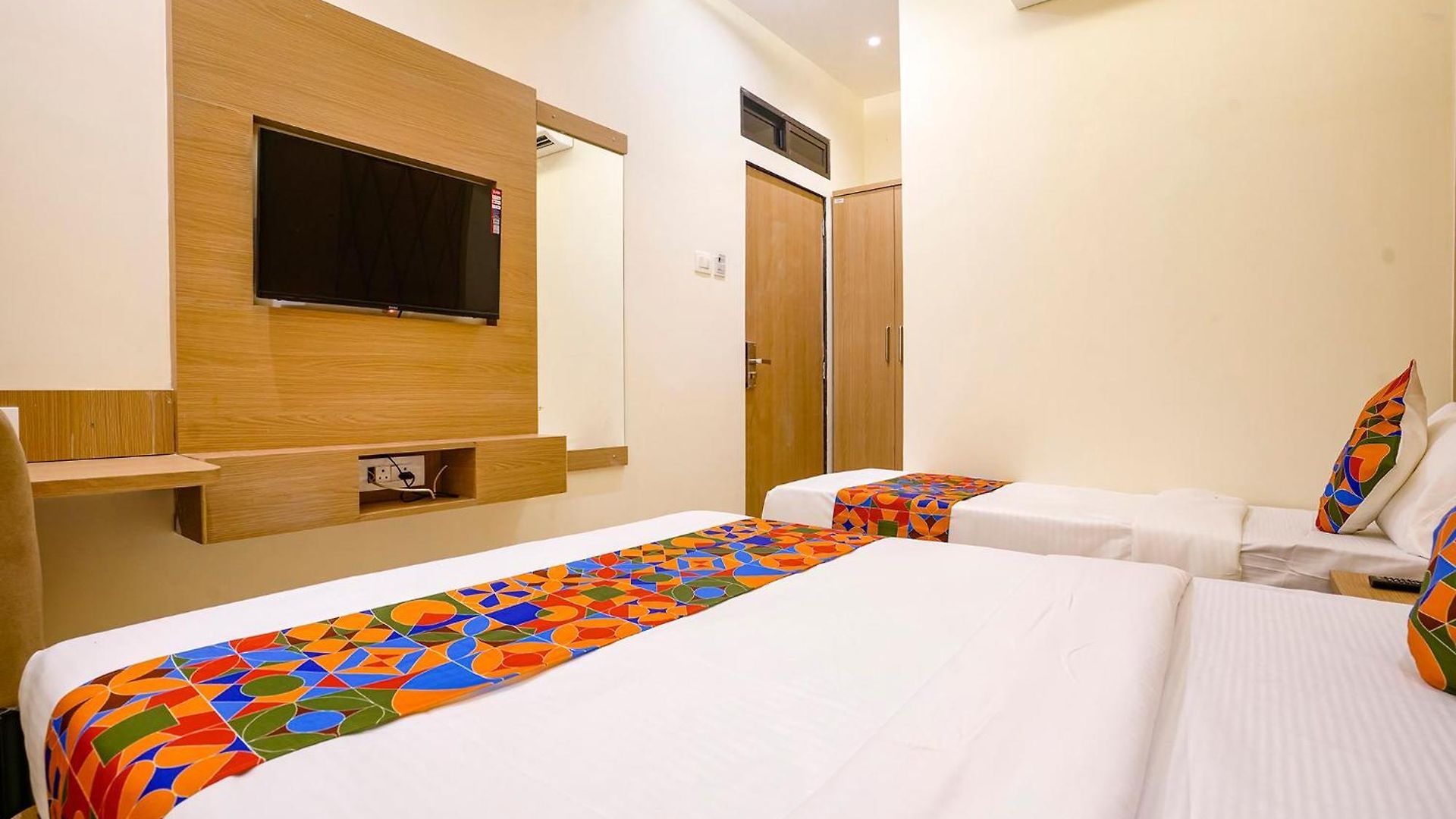 Fabhotel Prime Palm Grove - Nr Bkc Hotel Mumbai
