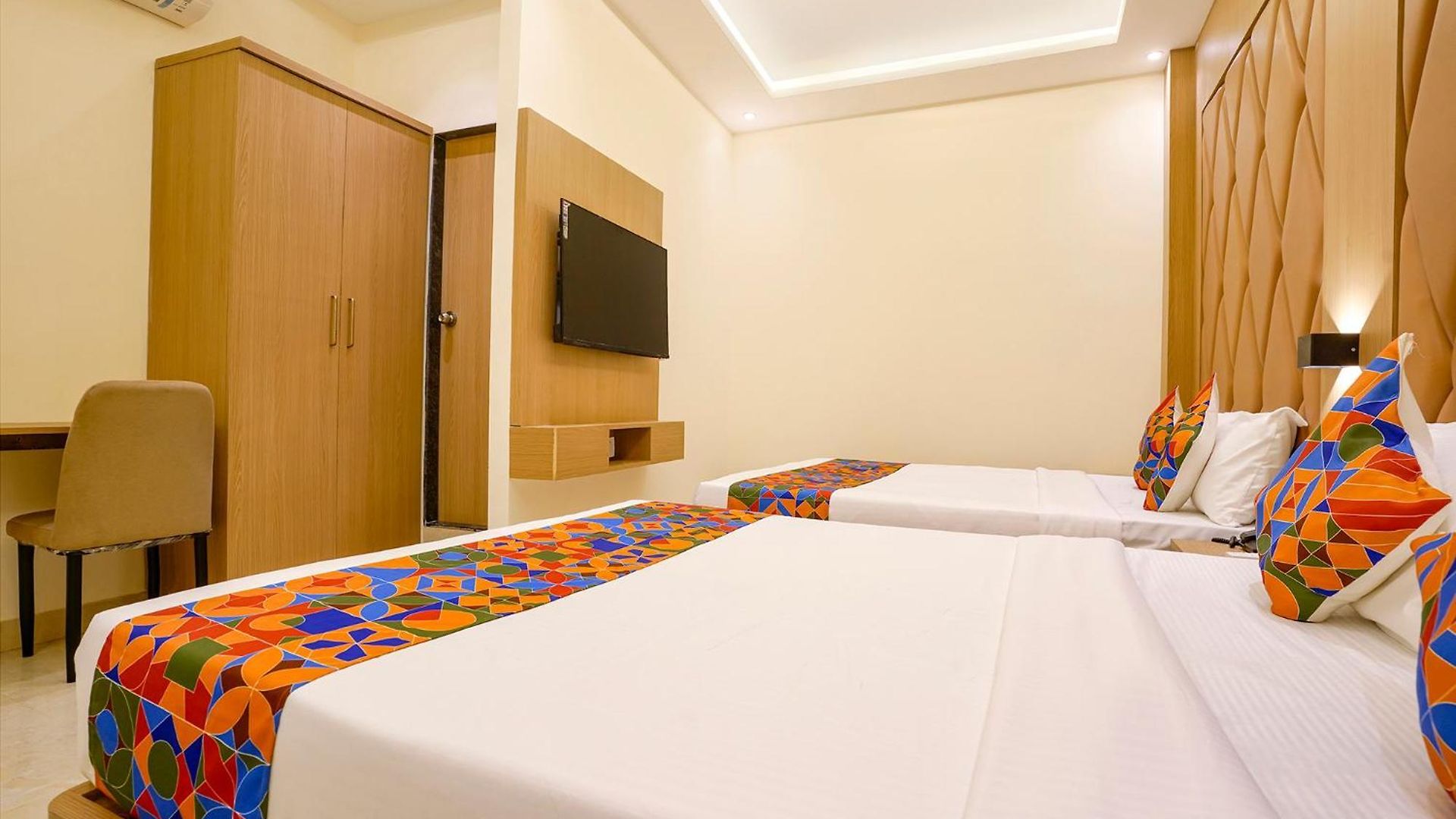 Hotel Fabhotel Prime Palm Grove - Nr Bkc Mumbai