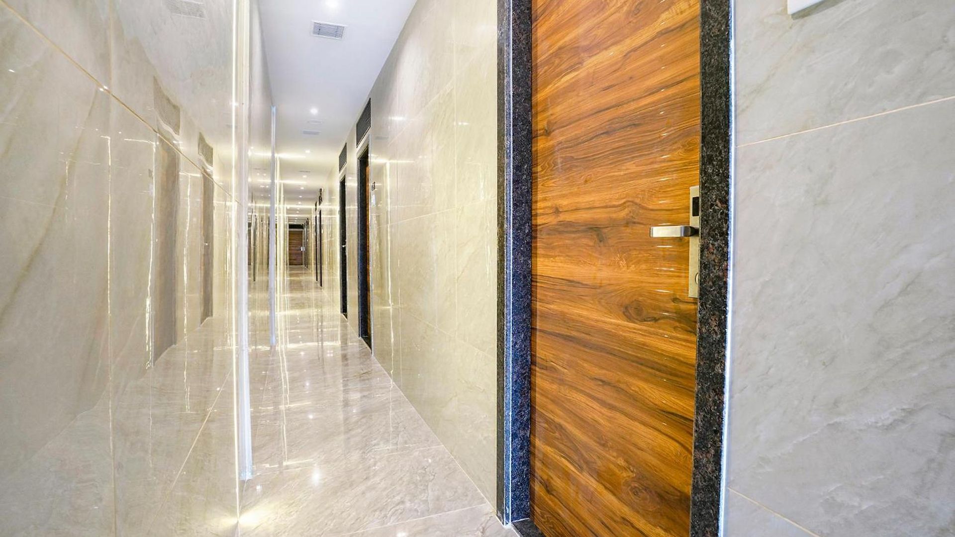 Fabhotel Prime Palm Grove - Nr Bkc 2* Mumbai