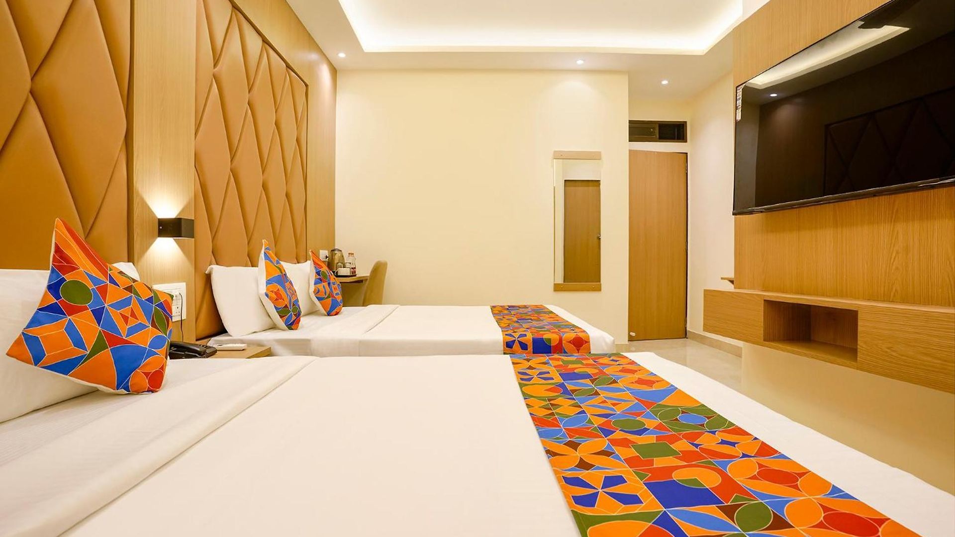 Fabhotel Prime Palm Grove - Nr Bkc 2*