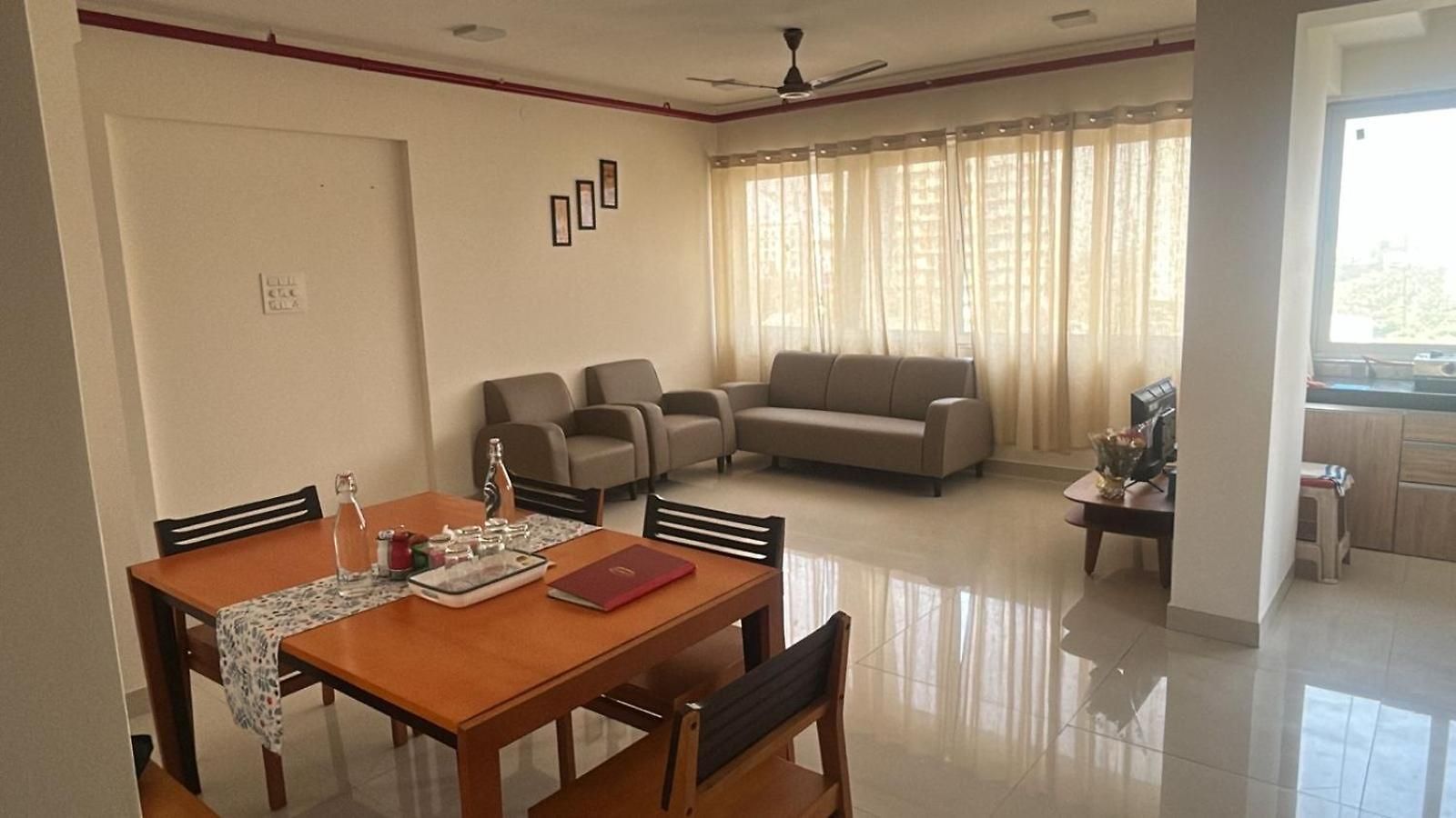 Luna Spaces -bella Vista Near Airport Iit Powai * Mumbai