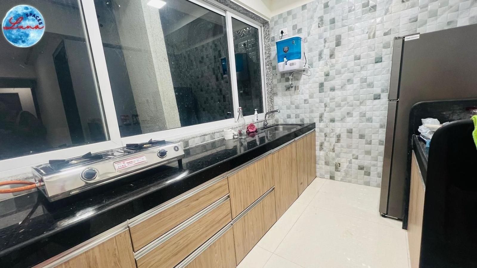 Luna Spaces -bella Vista Near Airport Iit Powai *