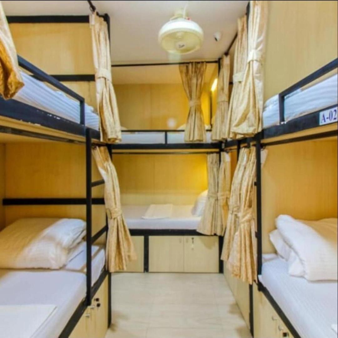 New Seven Hills Hostel Mumbai