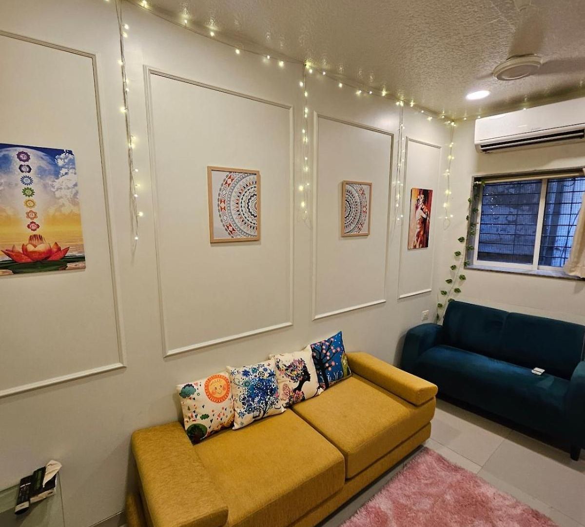 Cozy Rose Peaceful Village Retreat In Bandra Apartment Mumbai