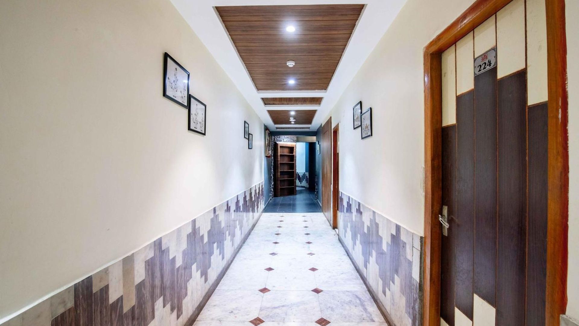 Hotel Treebo Hiramani Parel Lalbaug Mumbai