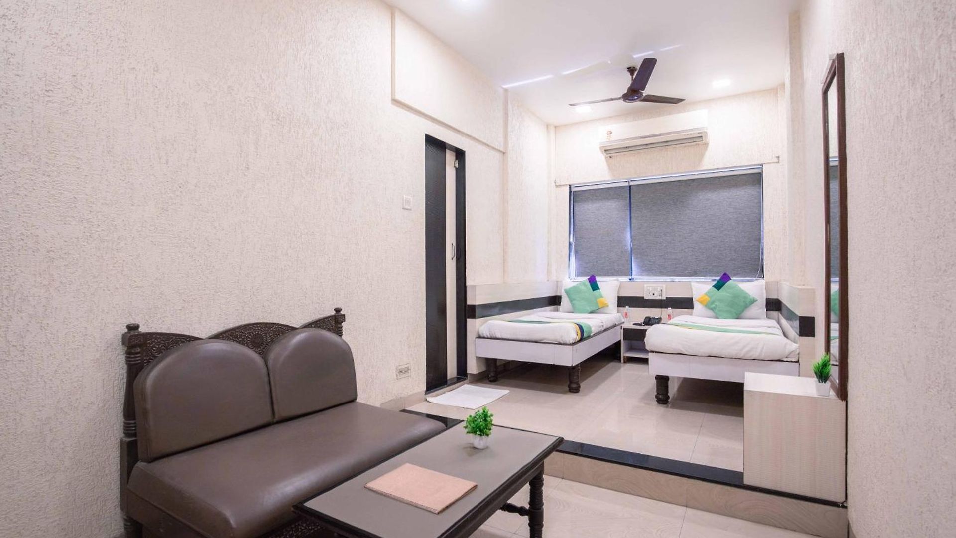 Treebo Hiramani Parel Lalbaug Hotel