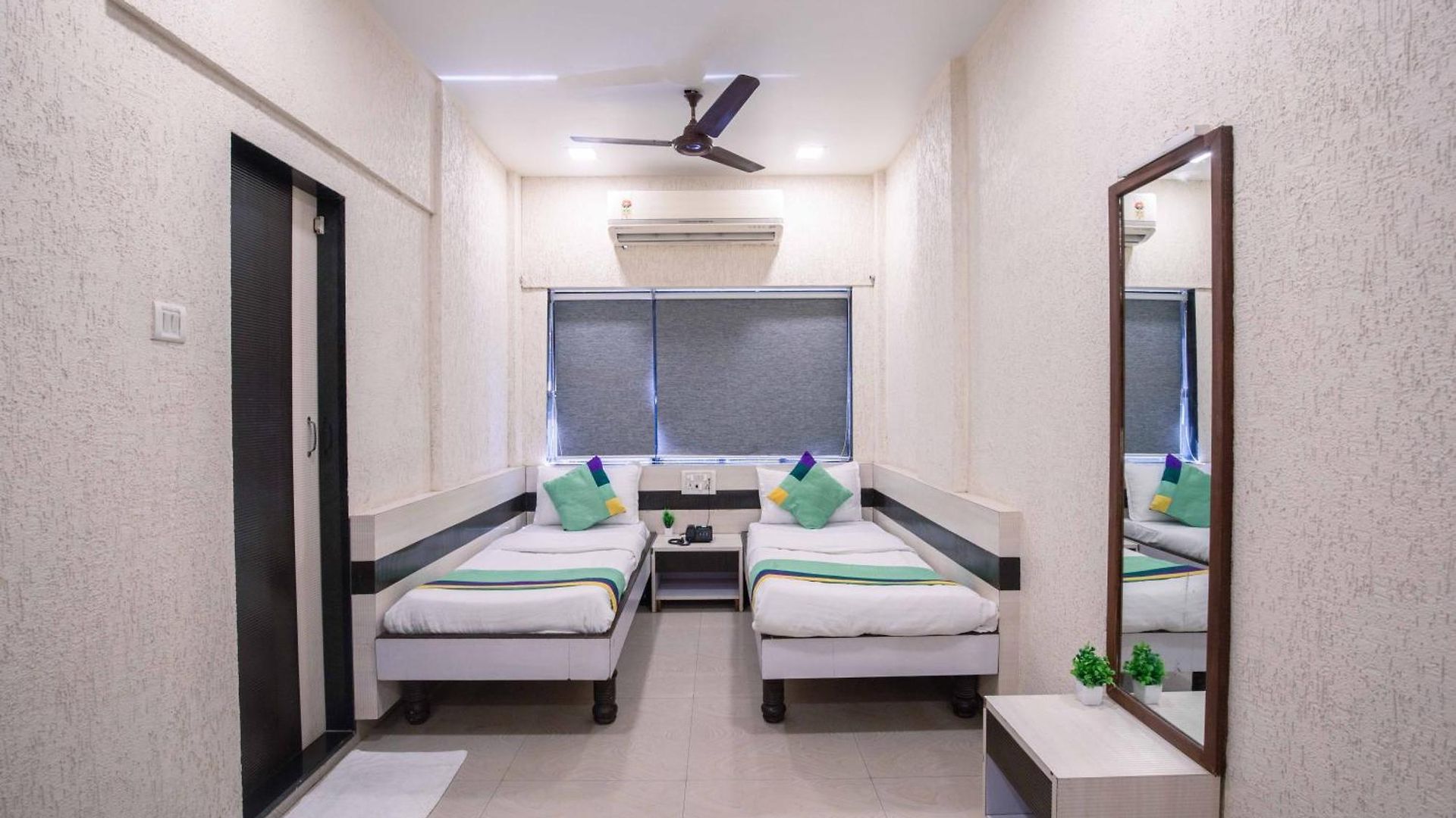 Hotel Treebo Hiramani Parel Lalbaug 3*