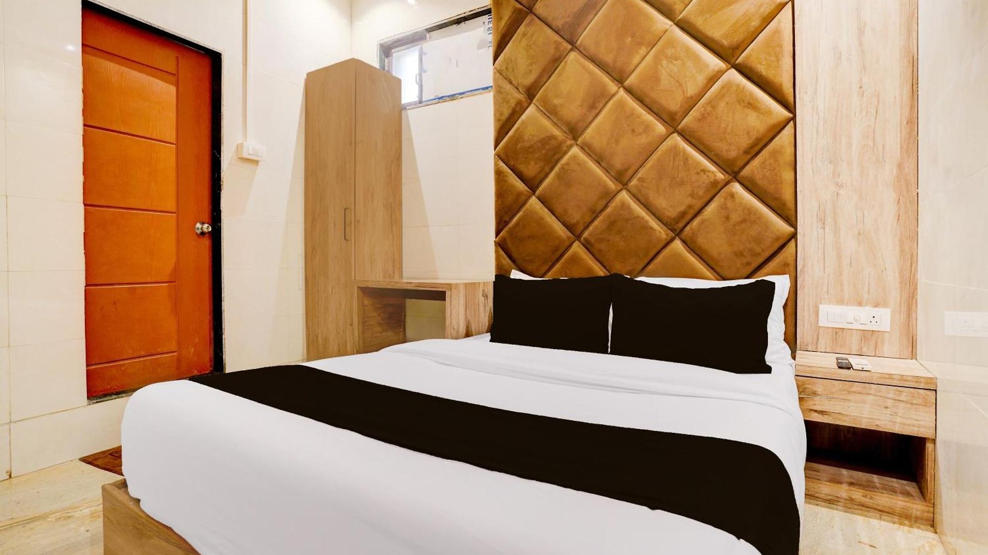 O New Firdous Hotel 2*