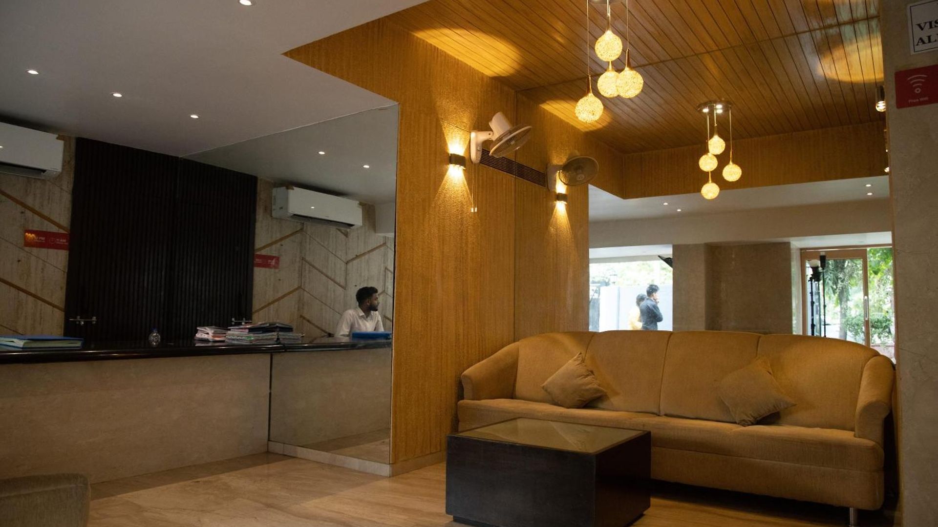 Jayshree By Anantaay Near Domestic Airport Hotel 3*