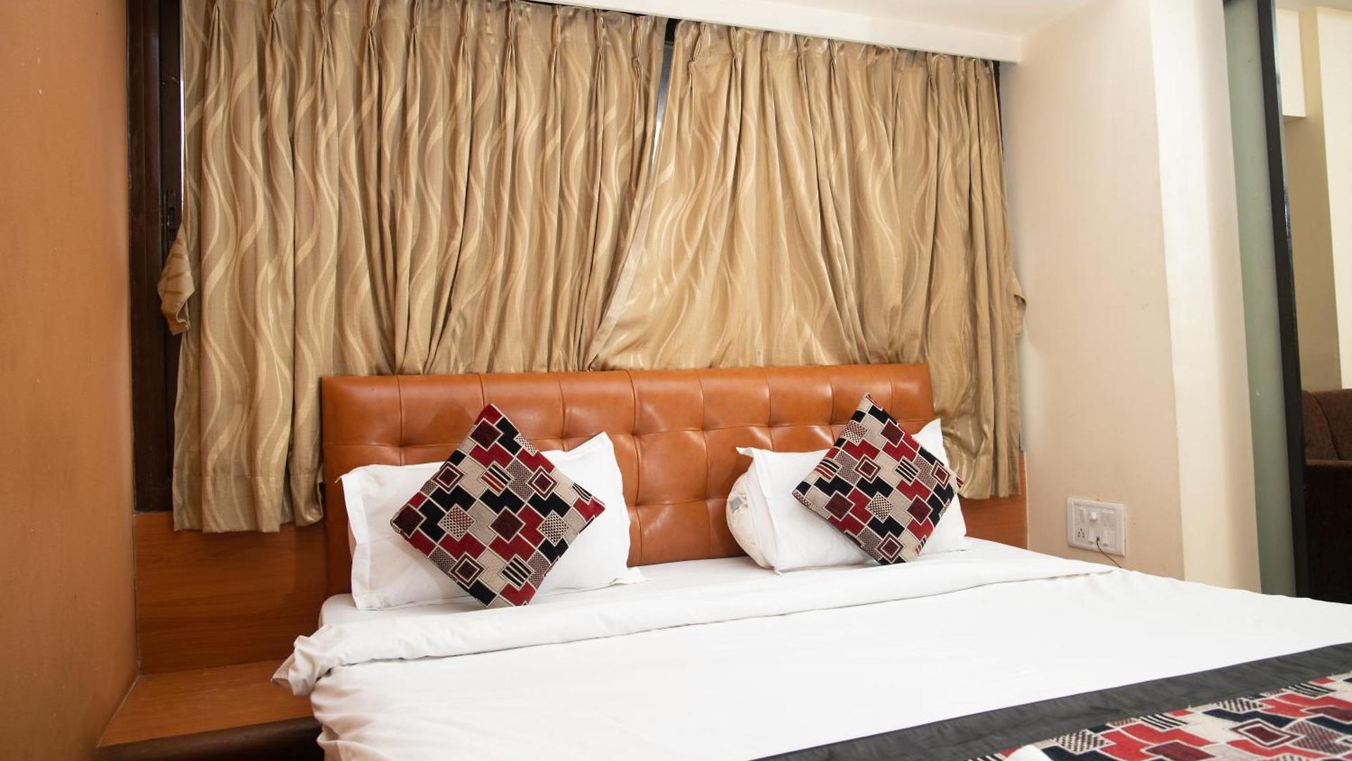 Jayshree By Anantaay Near Domestic Airport