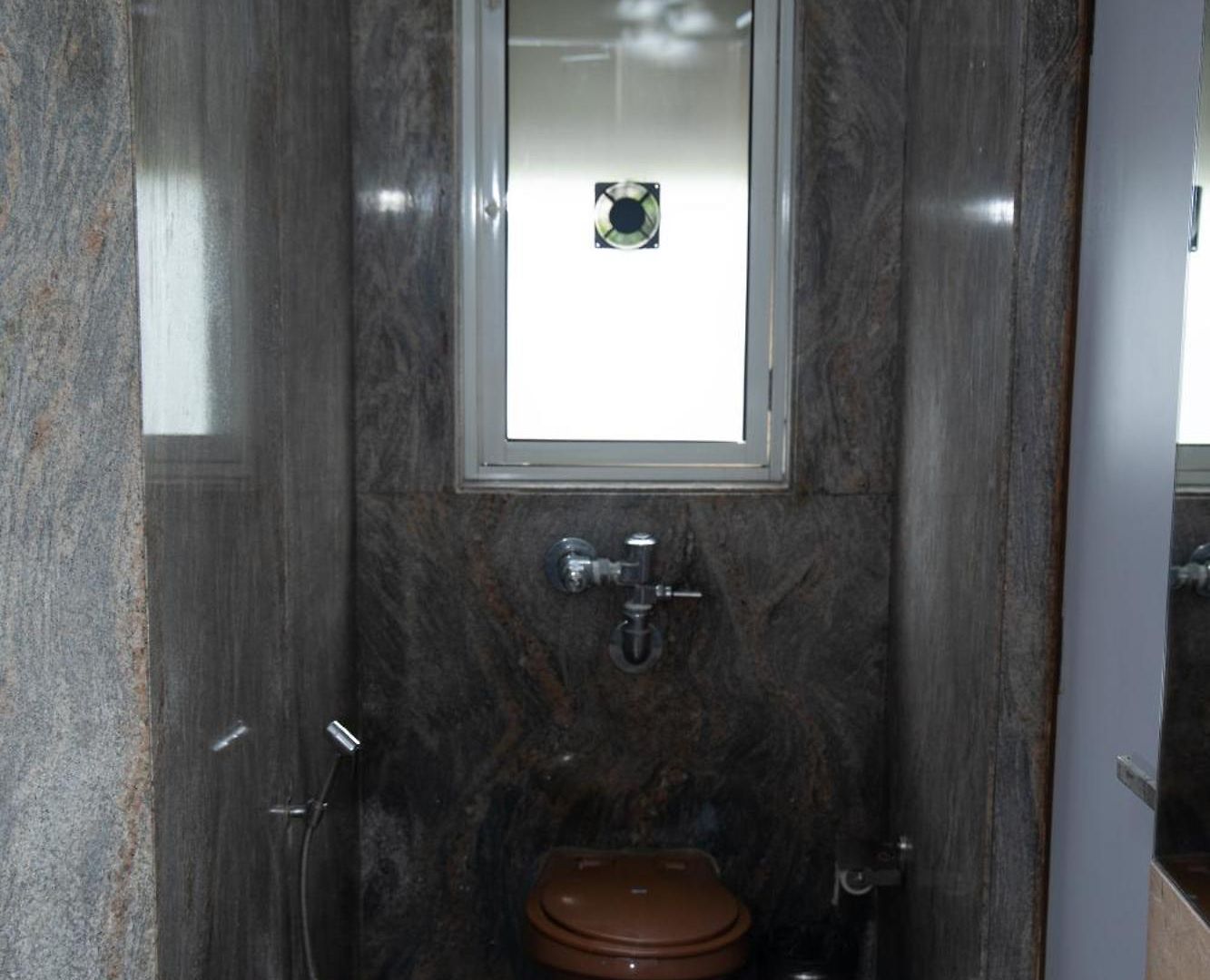 Jayshree By Anantaay Near Domestic Airport Hotel Mumbai