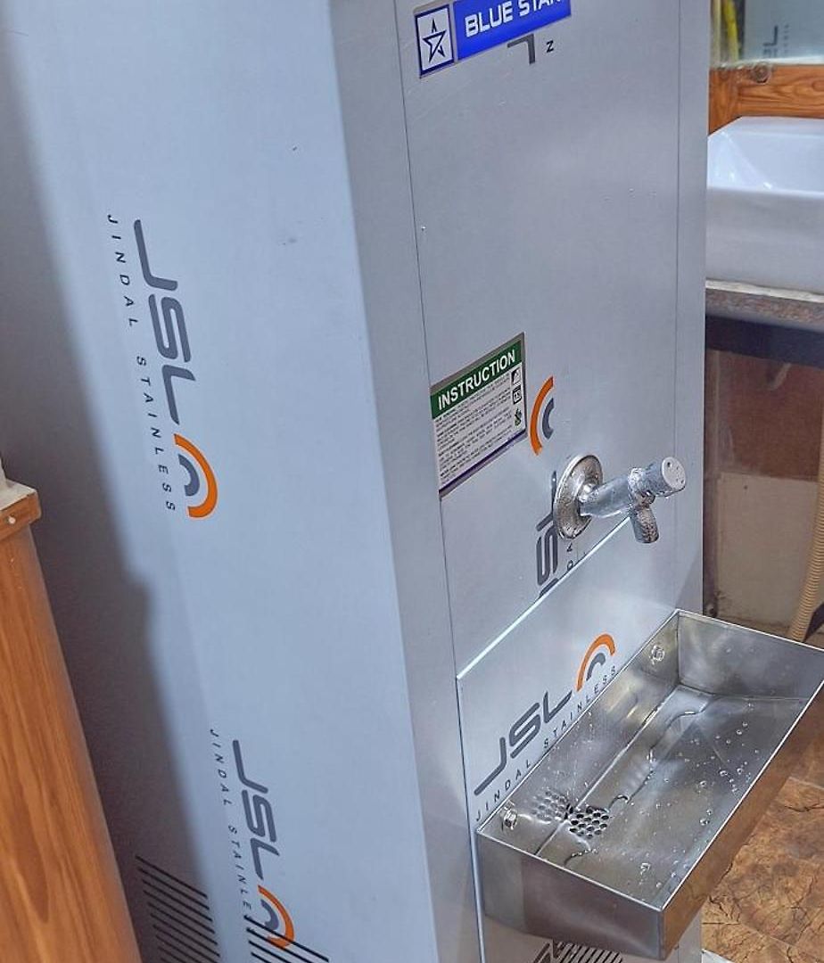 Capsule hotel Sheetal