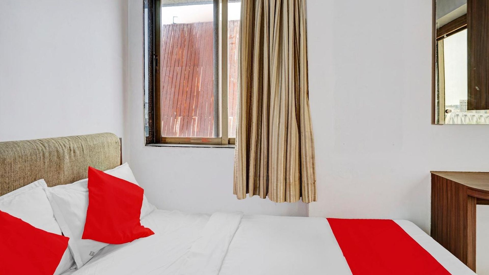 O Delight Near Andheri Railway Station 4* Mumbai