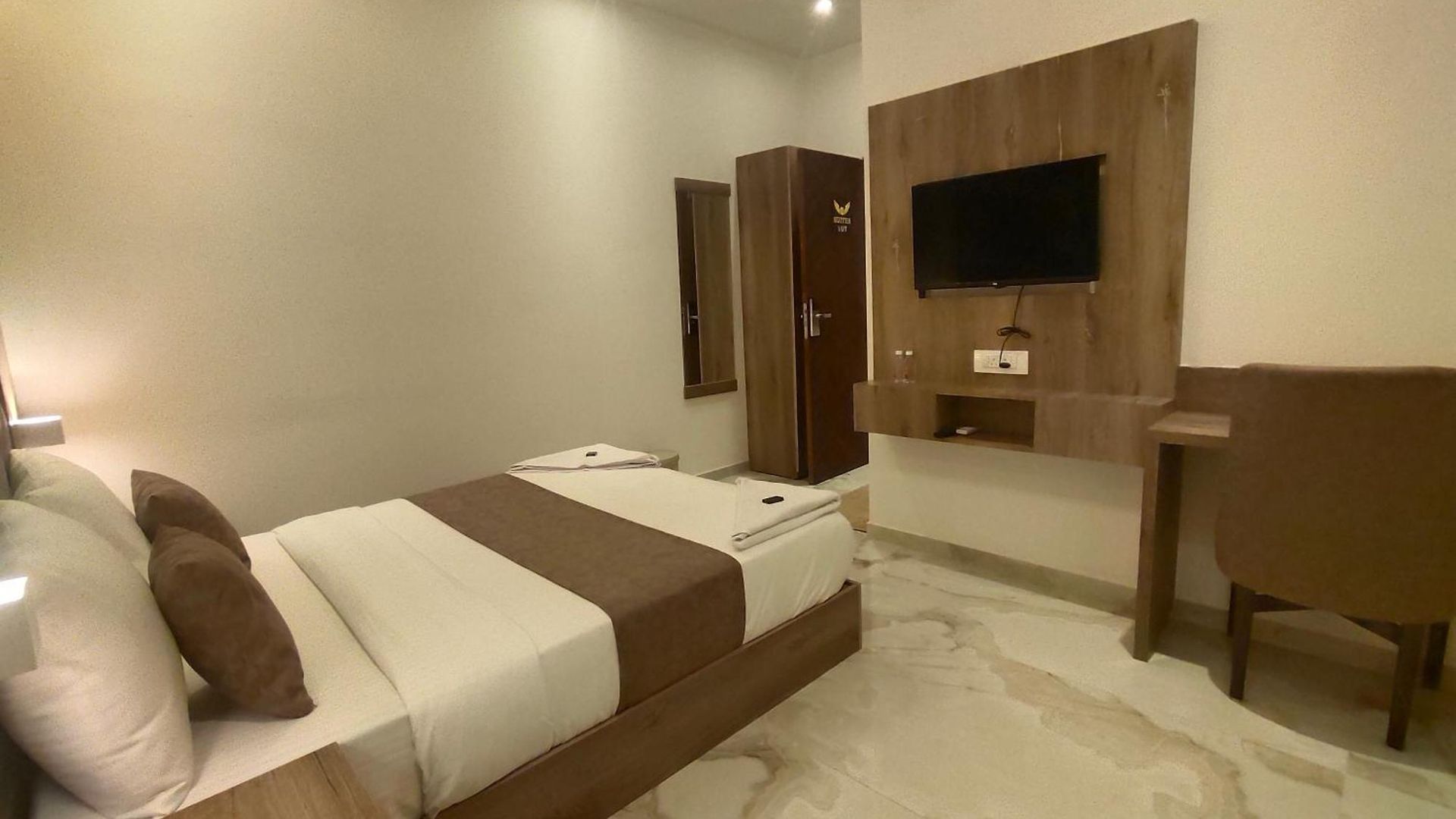 Hotel Mig 2*