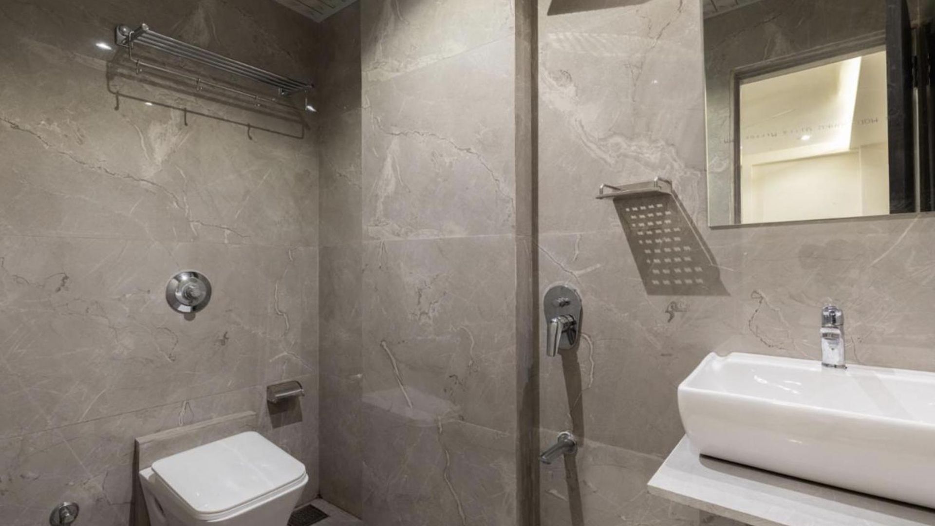Hotel Artilla 2*