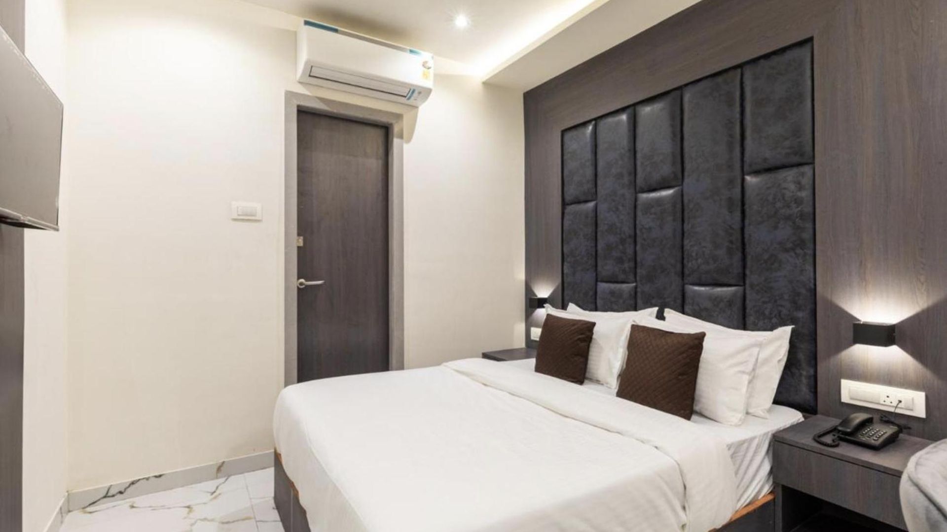 Artilla Hotel 2*