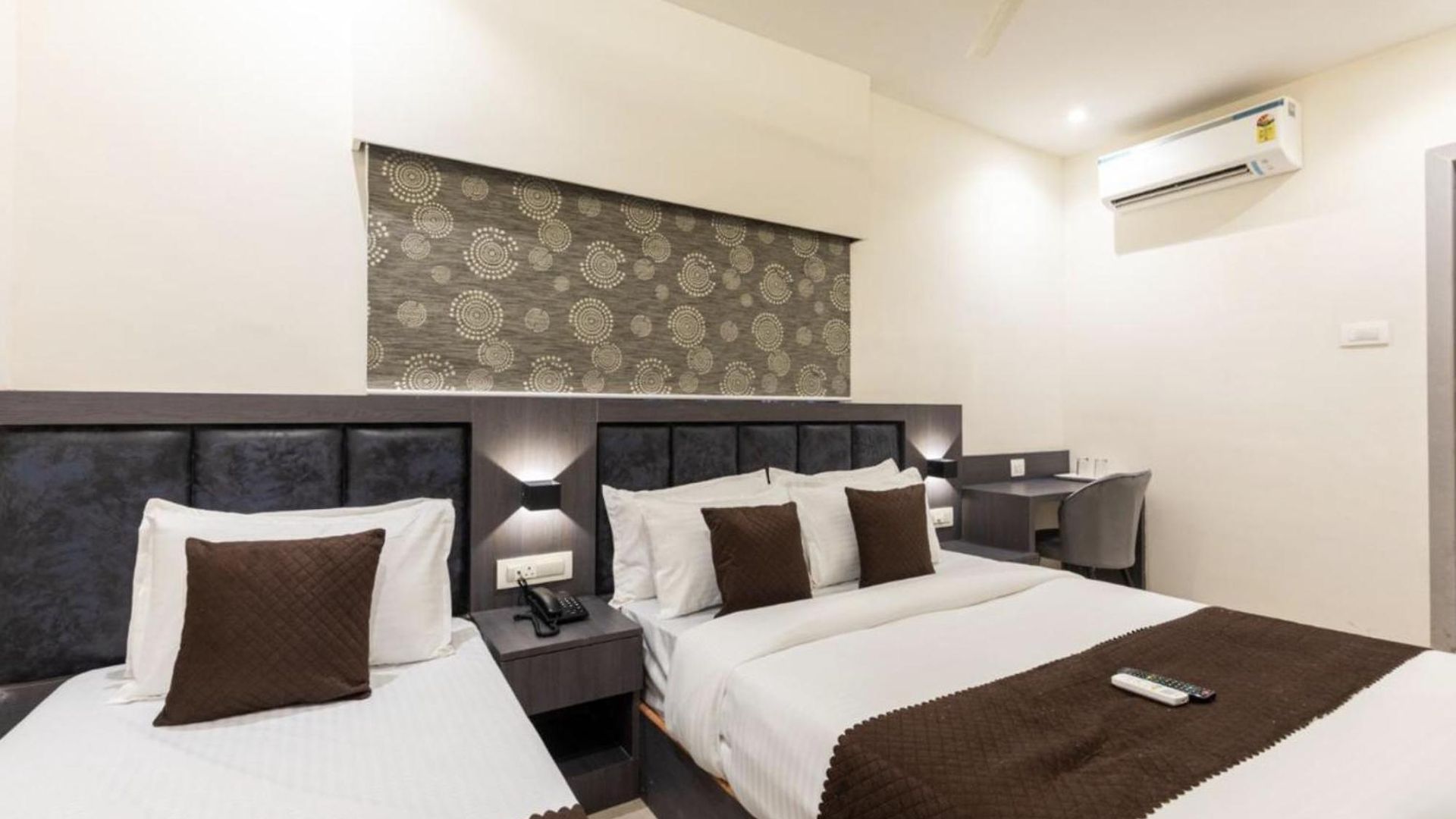 Hotel Artilla 2*