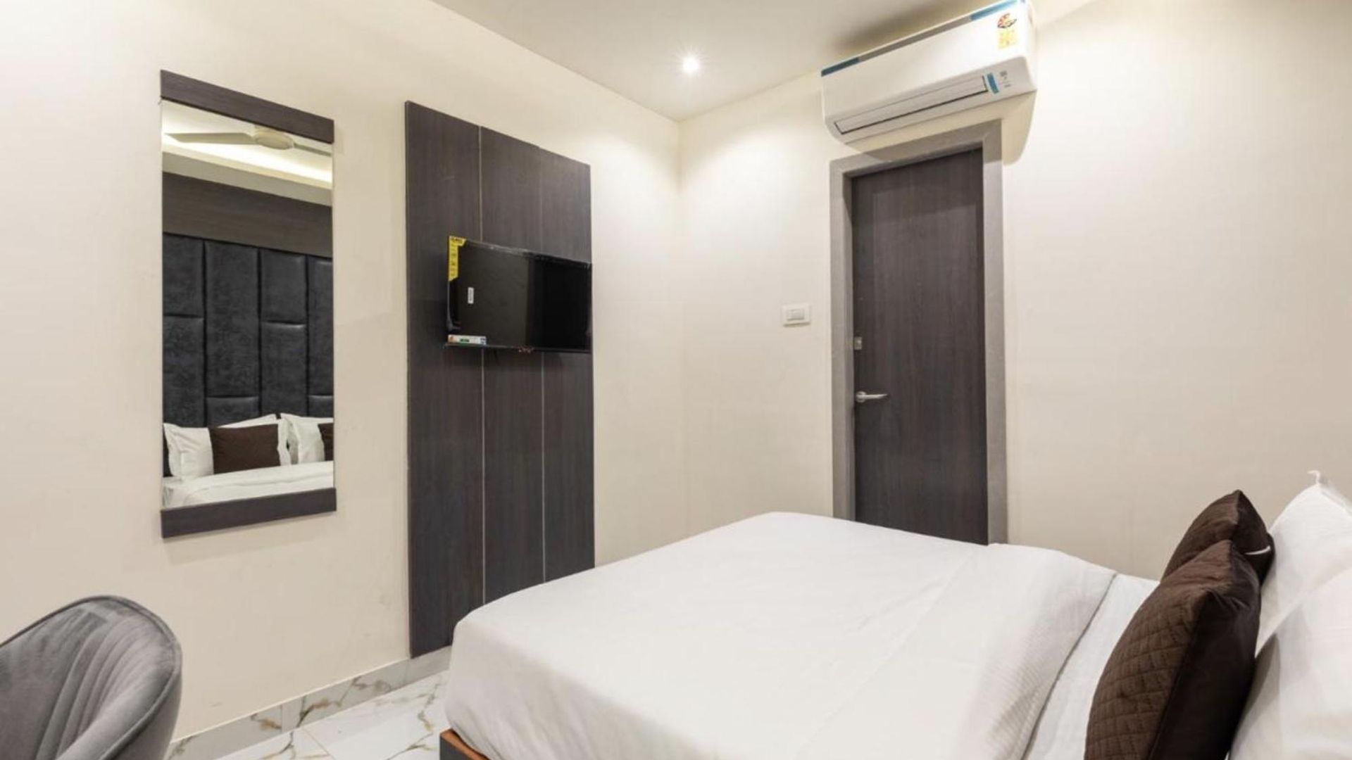 Artilla 2* Mumbai