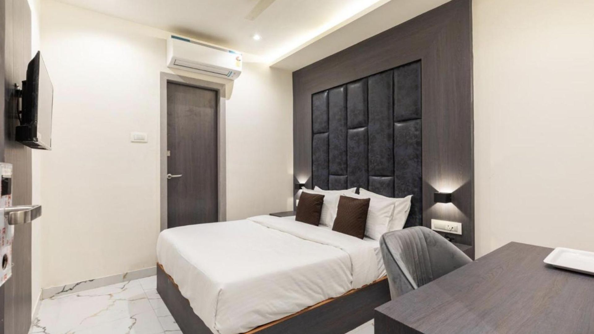Artilla Hotel