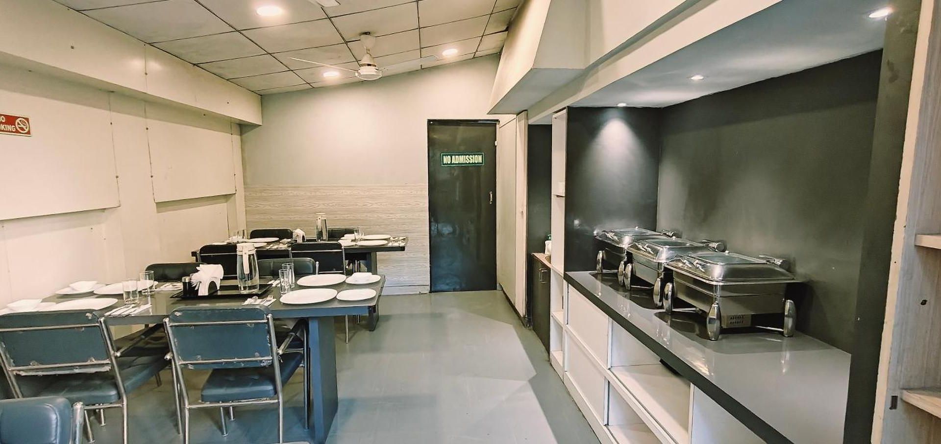 Tim Service Goregaon East Near Nesco 3* Mumbai