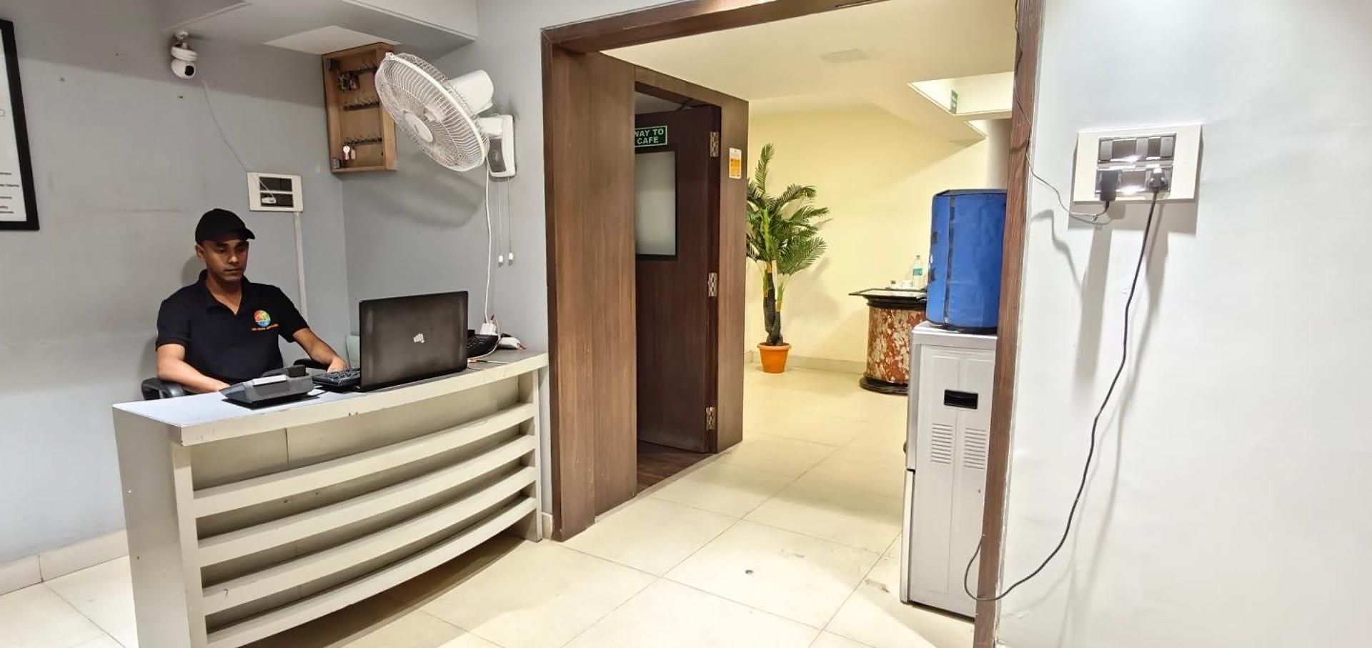 Tim Service Goregaon East Near Nesco Hotel