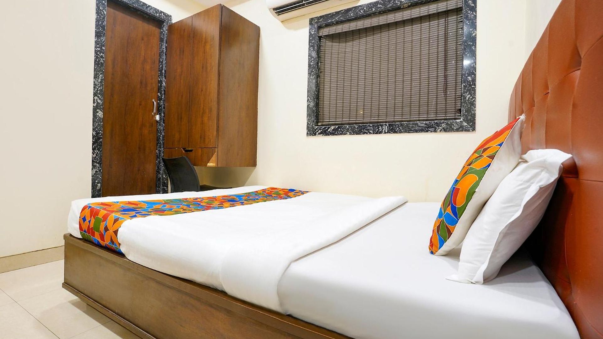 Hotel Retreat 2*