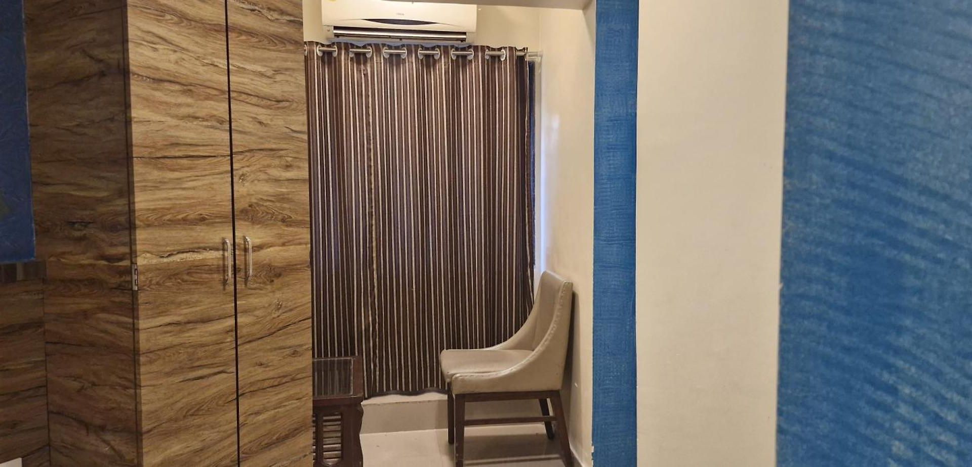 Hotel Crystal Park Near Nesco Exhibition Center Mumbai