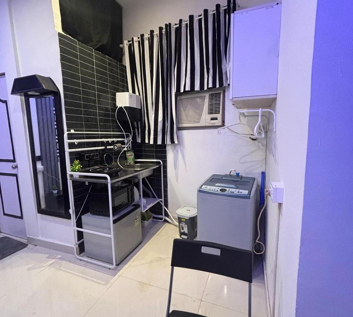 Apartment Ivy Splendour Dice Private Studio, Oshiwara *