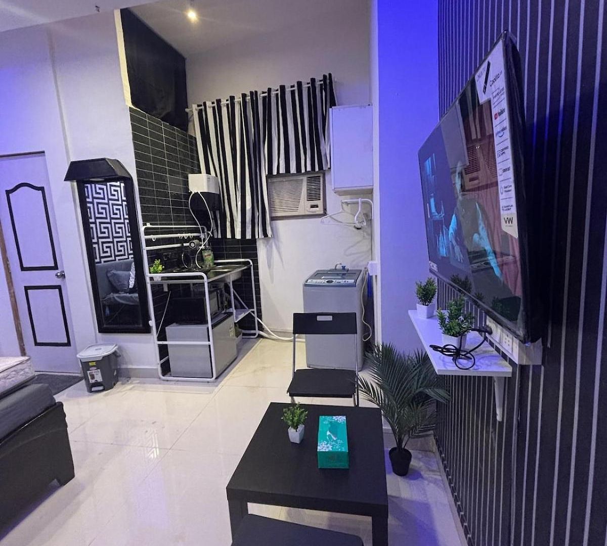 Apartment Ivy Splendour Dice Private Studio, Oshiwara
