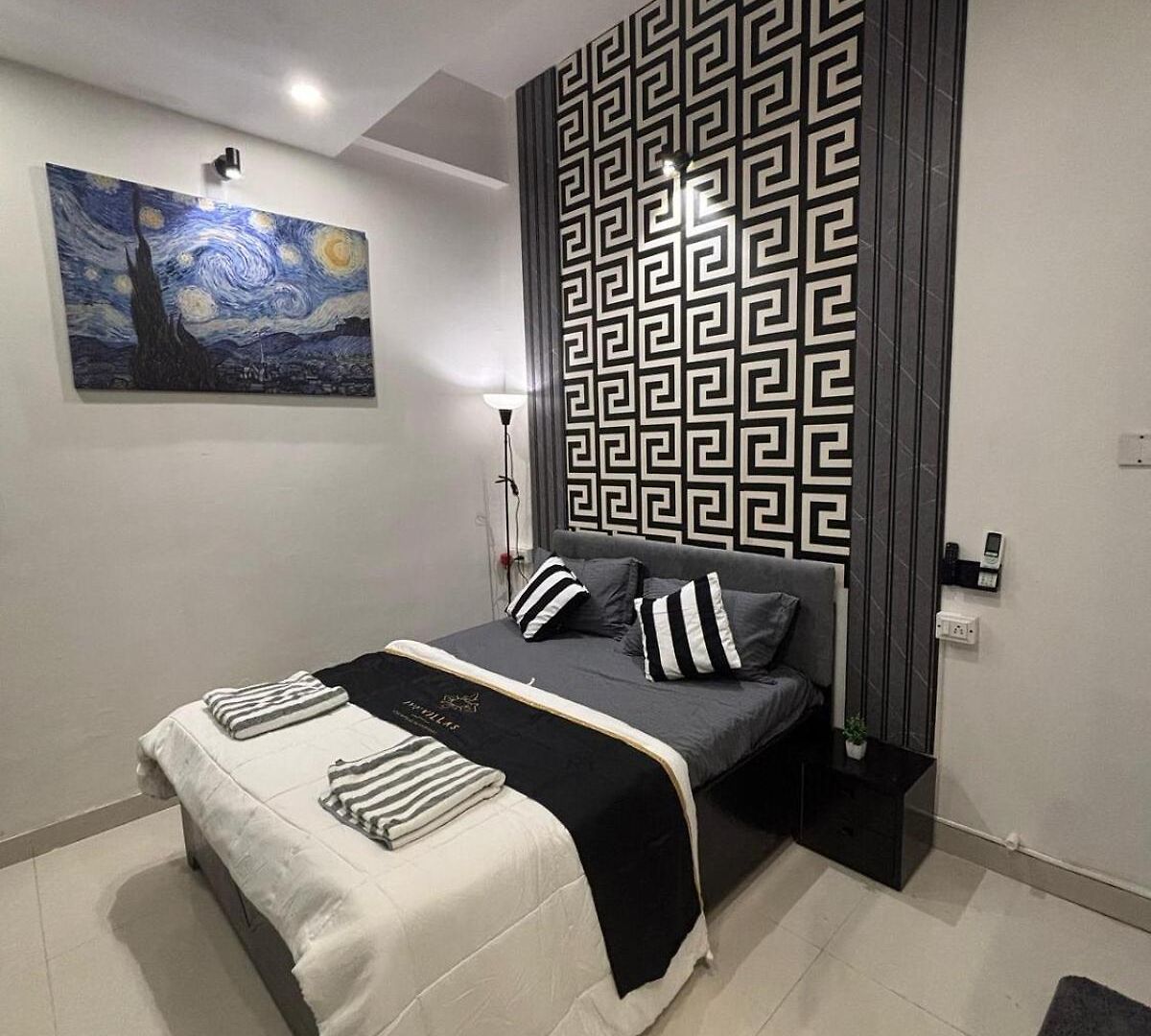 Apartment Ivy Splendour Dice Private Studio, Oshiwara Mumbai