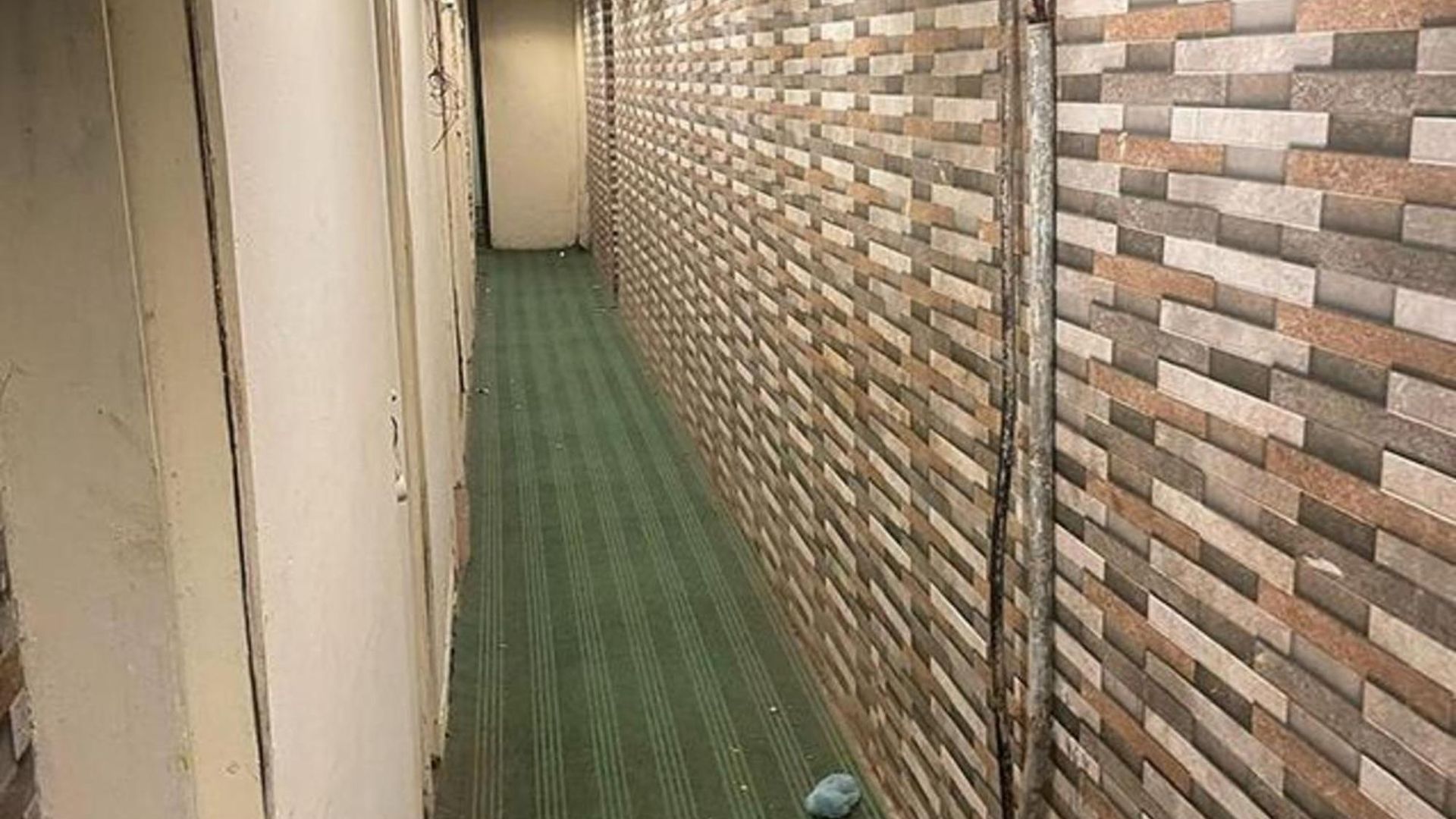 Via Firdous - Hotel