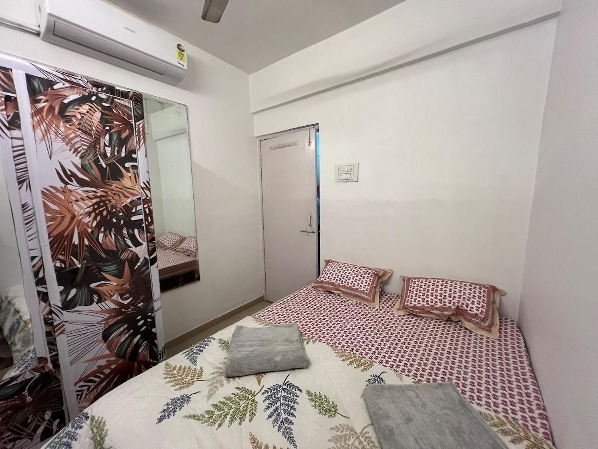 1bhk Entire Flat In Oshiwara Apartment Mumbai