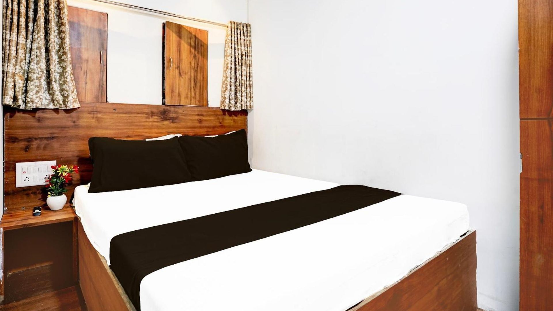 Hotel Super O Bkc Santacruz East 3*
