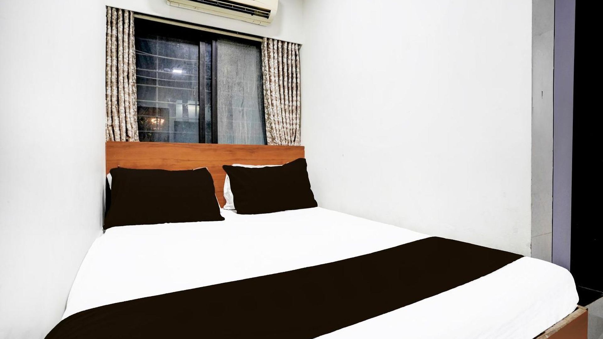 Super O Bkc Santacruz East Hotel Mumbai