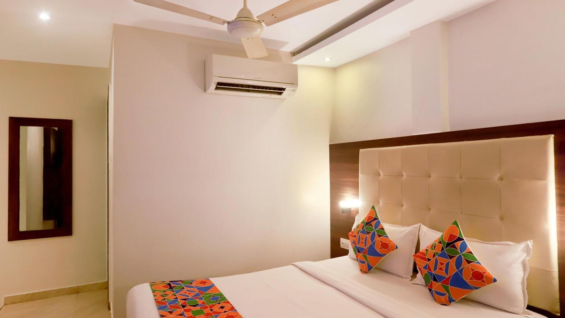 Atlas Plaza 3*