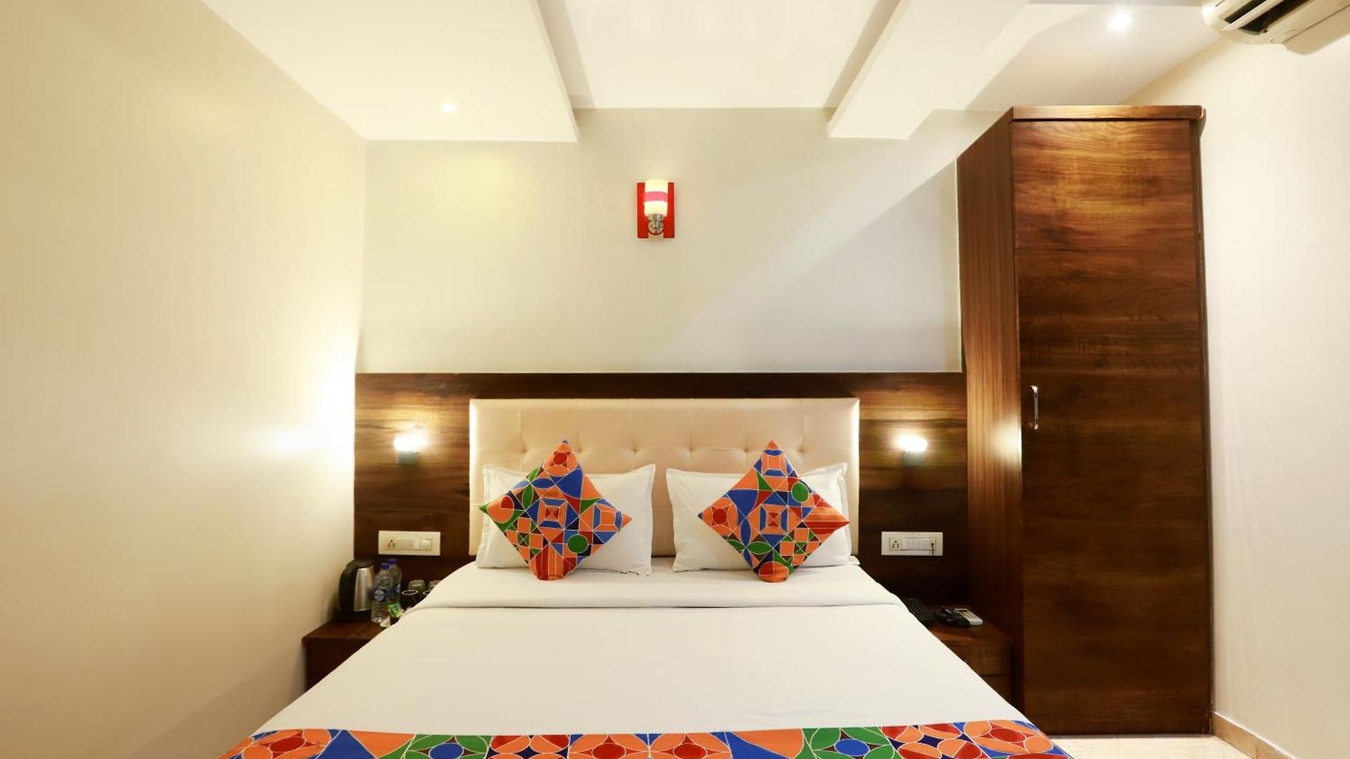 Hotel Atlas Plaza 3*