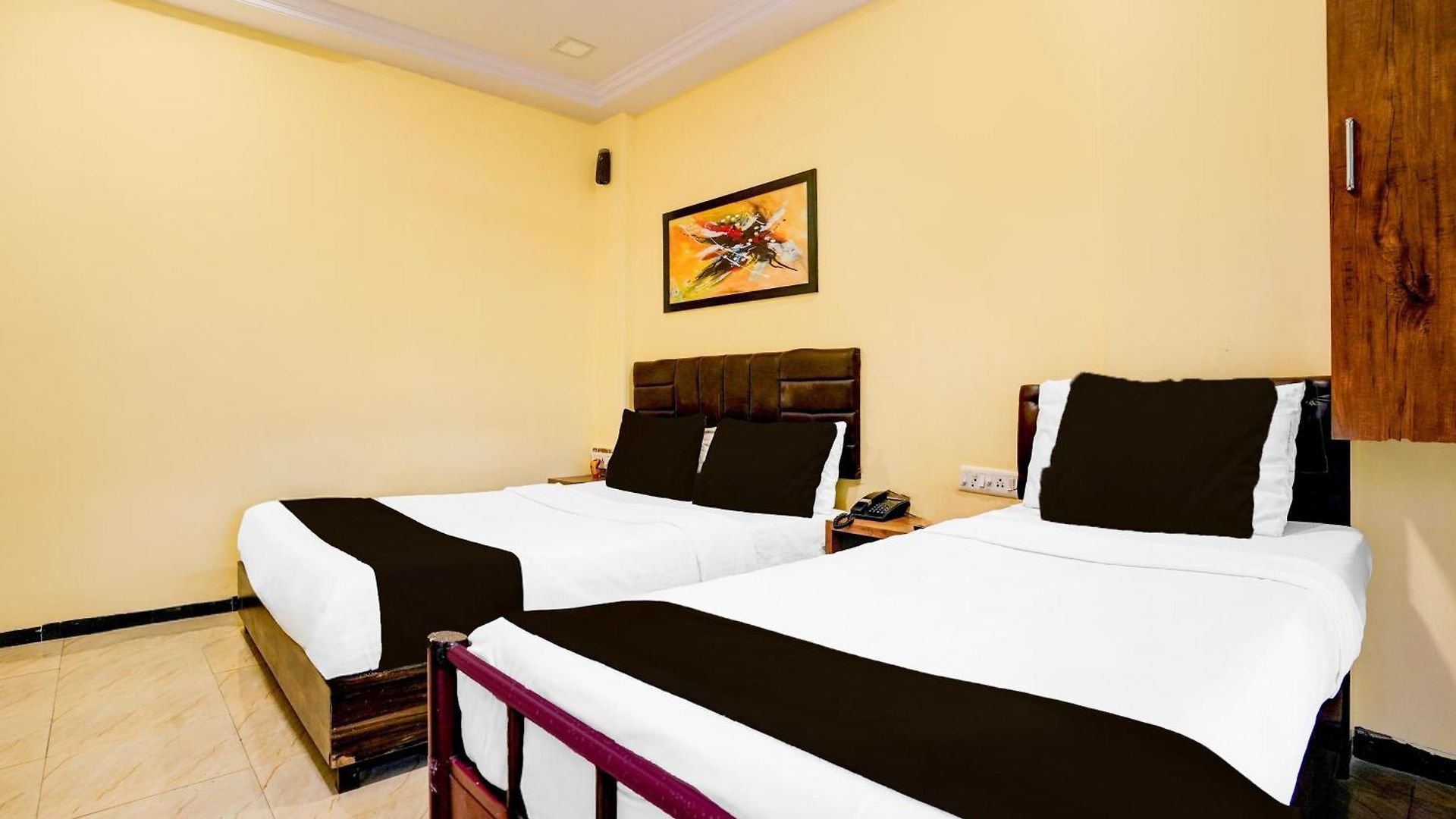 O Aksa 3* Mumbai