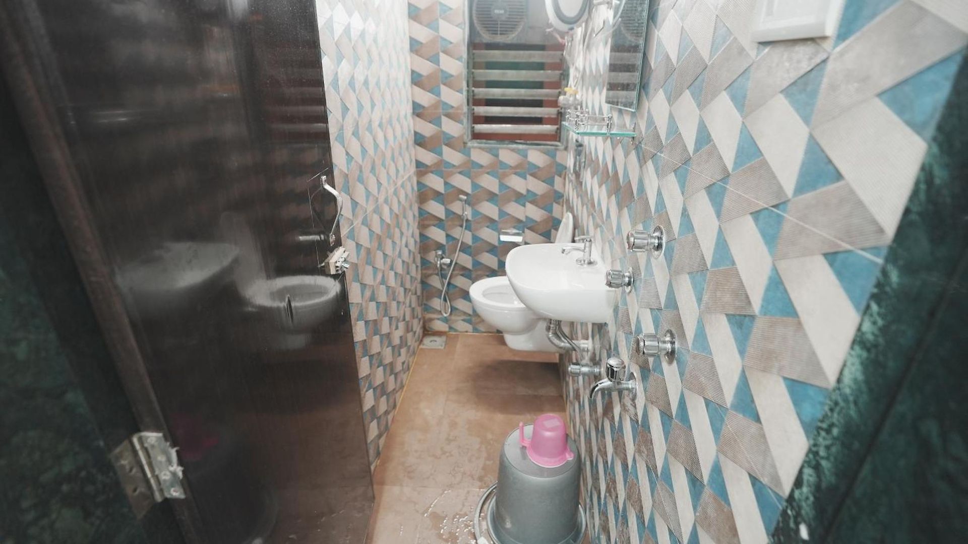 Jupiter Residency Hotel 3*