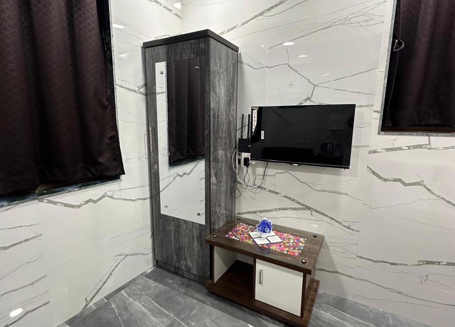 Jupiter Residency Hotel 3*