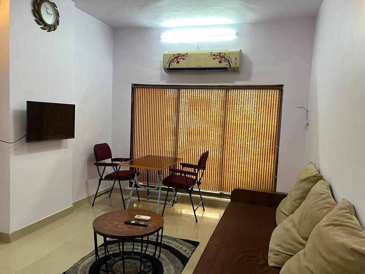 In Andheri West -007 Apartment Mumbai